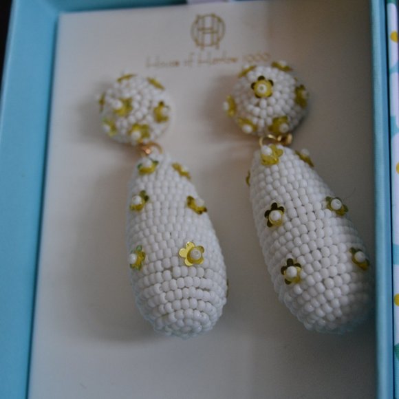 House of Harlow 1960 Beaded Yellow Daisy Dangle Drop Earrings - Picture 3 of 9